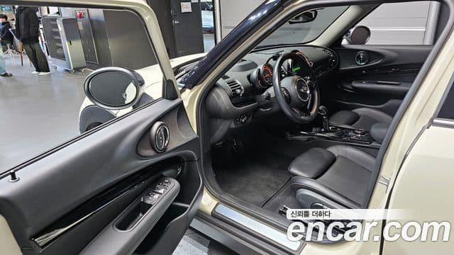 Mini Cooper 클럽맨 2세대, 2018 10