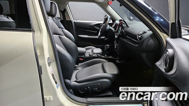 Mini Cooper 클럽맨 2세대, 2018 11