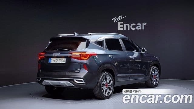 Kia Seltos Signature, 2023 2