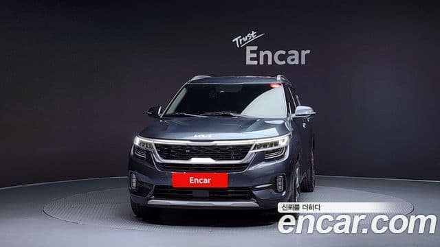 Kia Seltos Signature, 2023 3