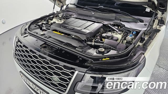 Land Rover Range Rover 4세대 4.4 SDV8 AB LWB дизель, 2018 6