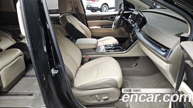 Kia Carnival 4세대 Signature, 2023 10