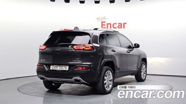 Jeep Cherokee(KL) 2.0 дизель Limited 4WD, 2015 2