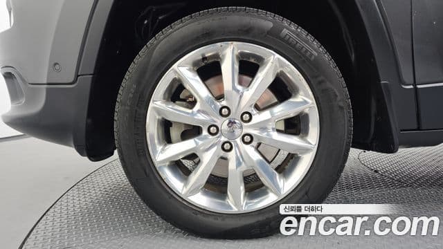 Jeep Cherokee(KL) 2.0 дизель Limited 4WD, 2015 все фото