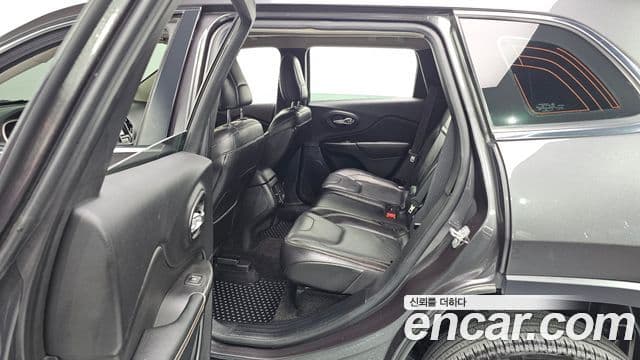 Jeep Cherokee(KL) 2.0 дизель Limited 4WD, 2015 11