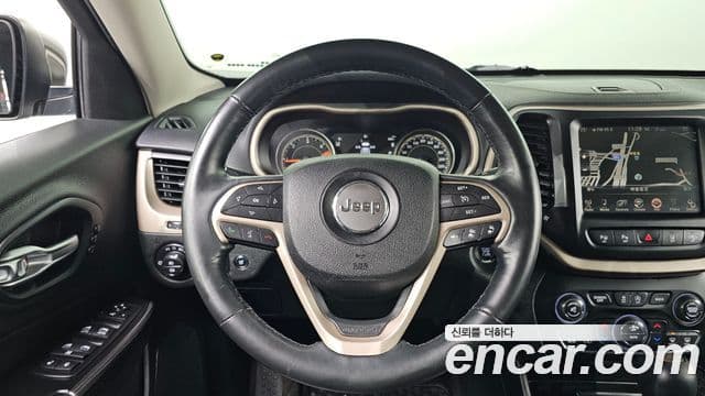 Jeep Cherokee(KL) 2.0 дизель Limited 4WD, 2015 14