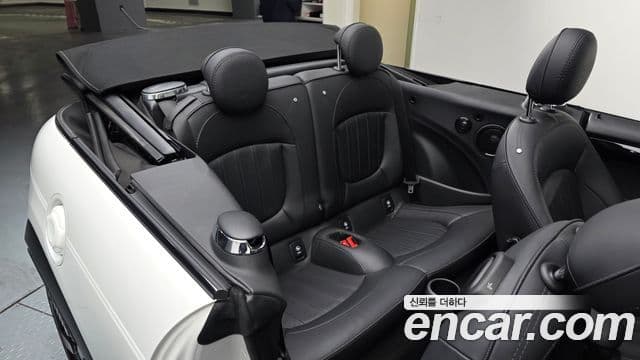 Mini Cooper S кабриолет 3세대, 2023 11