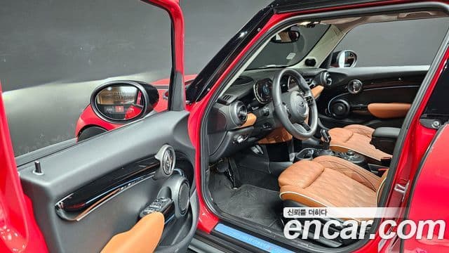 Mini Cooper S 3세대, 2024 11