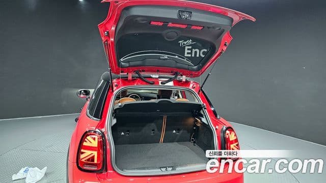 Mini Cooper S 3세대, 2024 20