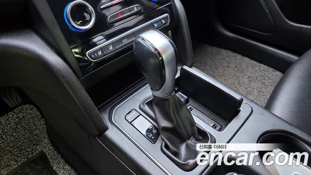 Renault Korea(Samsung) SM6 2.0 LPe SE (арендный автомобиль), 2019 9