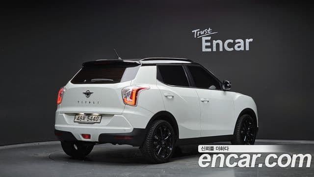 KG모빌리티(SsangYong) Tivoli люксовая версия, 2015 2