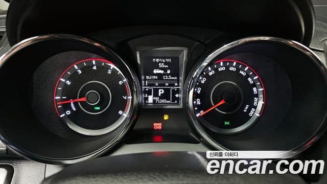 KG모빌리티(SsangYong) Tivoli люксовая версия, 2015 8