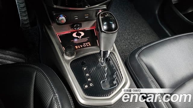 KG모빌리티(SsangYong) Tivoli люксовая версия, 2015 9