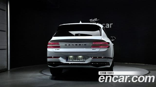 Genesis GV80, 2024 4