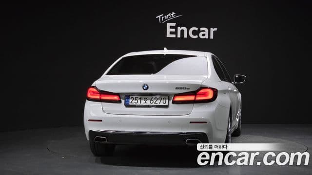 BMW 5시리즈 (G30) Luxury, 2021 4