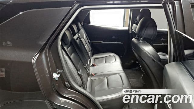 KG모빌리티(SsangYong) Beautiful Korando бензин 1.5 2WD C3 Plus, 2021 11