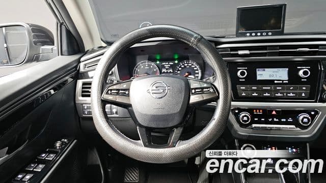 KG모빌리티(SsangYong) Beautiful Korando бензин 1.5 2WD C3 Plus, 2021 13