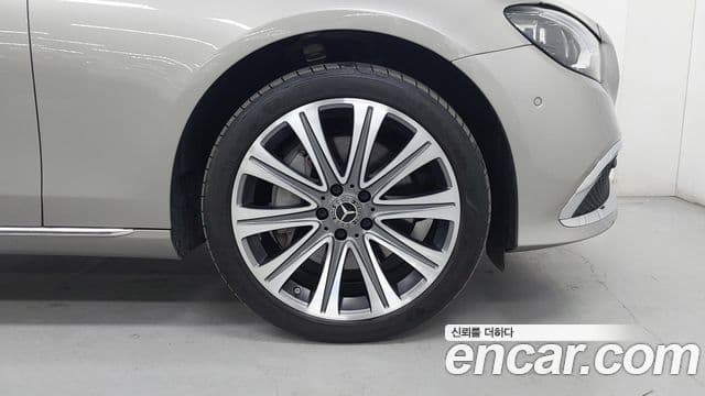 Mercedes-Benz E-класс W213 Exclusive, 2023 все фото