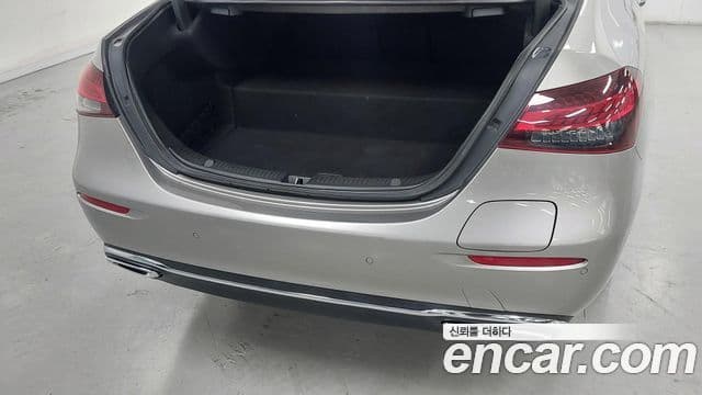 Mercedes-Benz E-класс W213 Exclusive, 2023 11