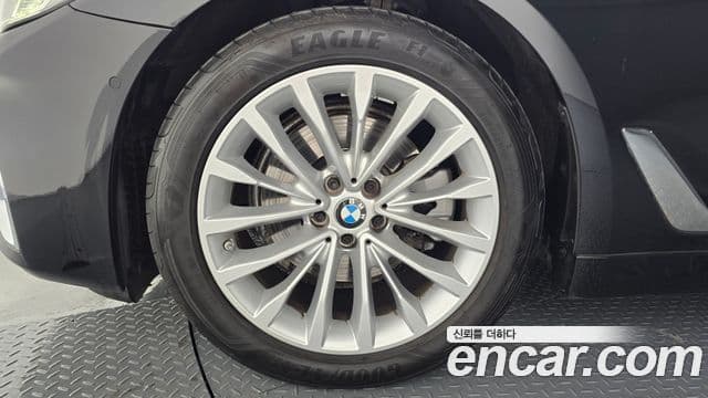 BMW 5시리즈 (G30) Luxury, 2021 все фото