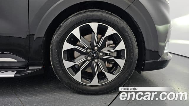 Kia Carnival 4세대 бензин 9인승 High Limousine(компания по спецнадстройкам), 2021 все фото