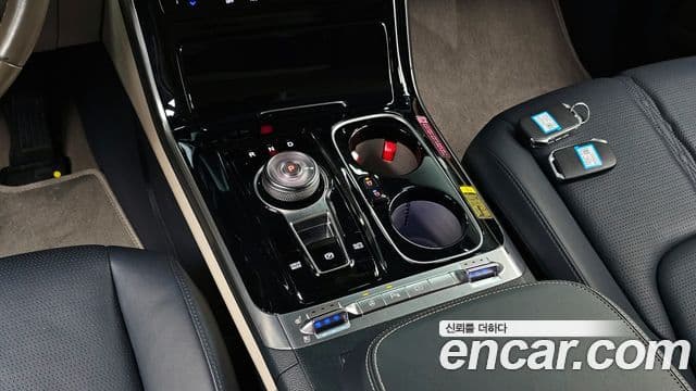 Kia Carnival 4세대 бензин 9인승 High Limousine(компания по спецнадстройкам), 2021 8