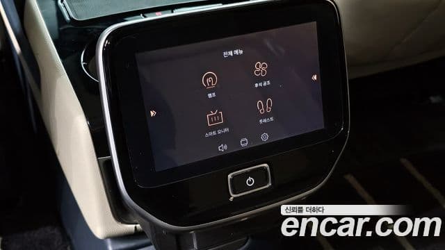 Kia Carnival 4세대 бензин 9인승 High Limousine(компания по спецнадстройкам), 2021 16