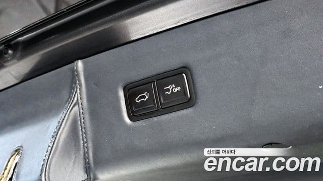 Kia Carnival 4세대 бензин 9인승 High Limousine(компания по спецнадстройкам), 2021 18