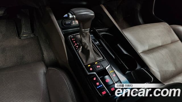 Kia All New K7 Prestige, 2017 9