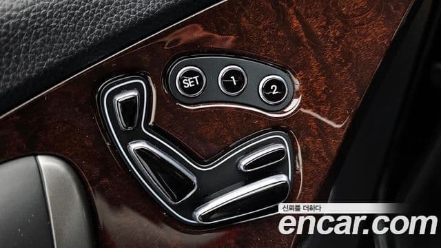 Hyundai Grandeur HG Modern, 2015 18