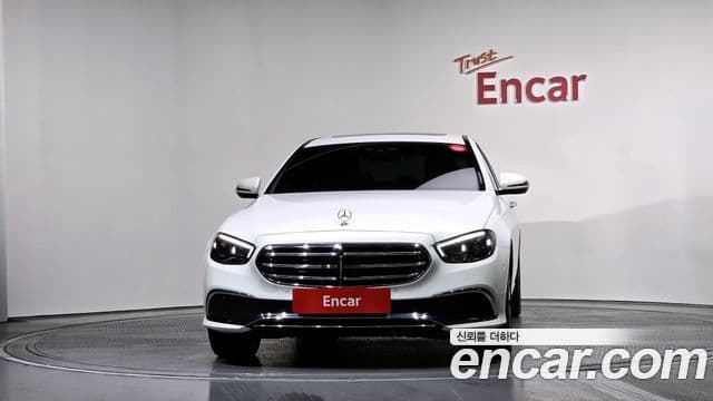Mercedes-Benz E-класс W213 Exclusive, 2023 3