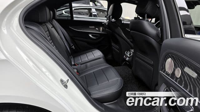 Mercedes-Benz E-класс W213 Exclusive, 2023 12
