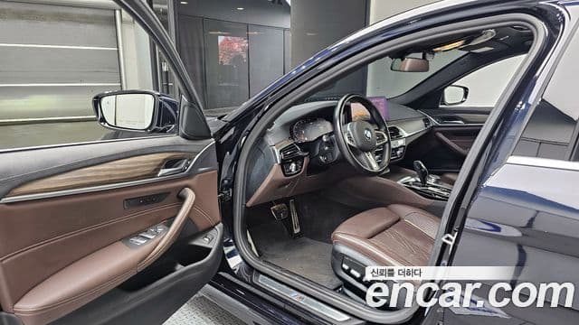 BMW 5시리즈 (G30) 523d M Sport, 2021 11