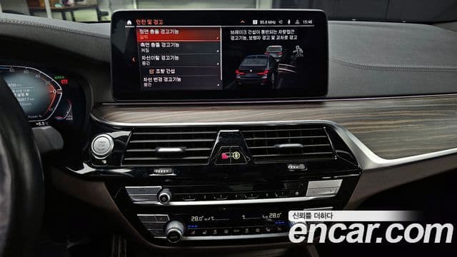 BMW 5시리즈 (G30) 523d M Sport, 2021 15