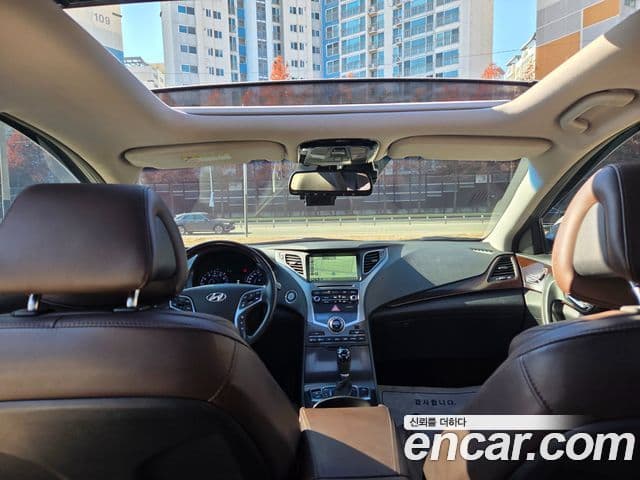 Hyundai Grandeur HG HG240 Modern Collection, 2016 13