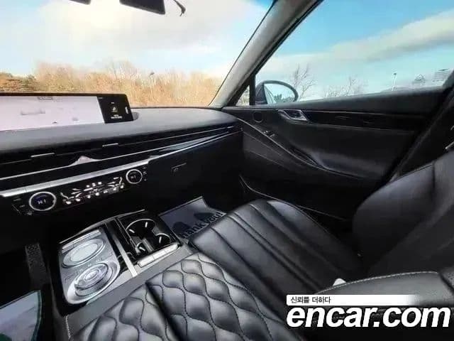Genesis G80 (RG3) бензин 2.5 турбо 2WD, 2021 11