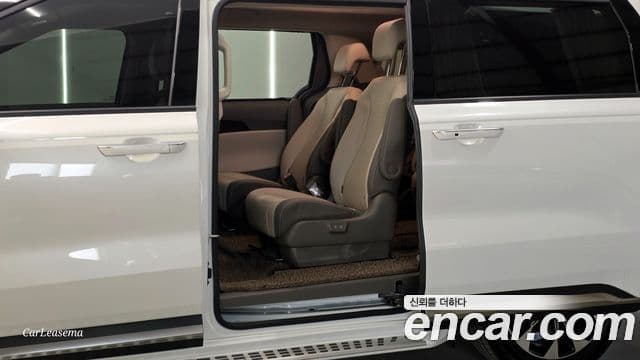 Kia Carnival 4세대 Signature, 2023 8
