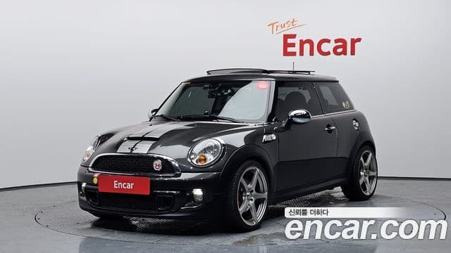 Mini Cooper S 2세대, 2011 1