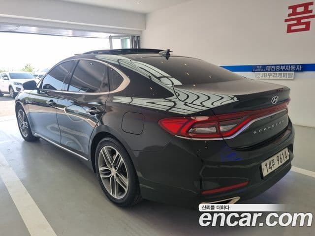 Hyundai Grandeur IG Premium, 2017 17
