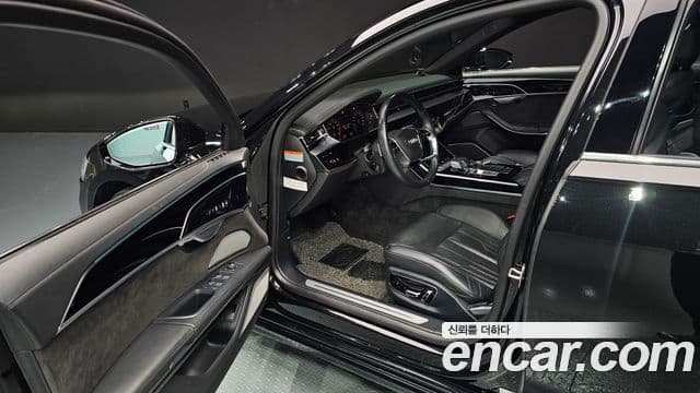 Audi A8 (D5) 55 TFSI Quattro LWB, 2021 11