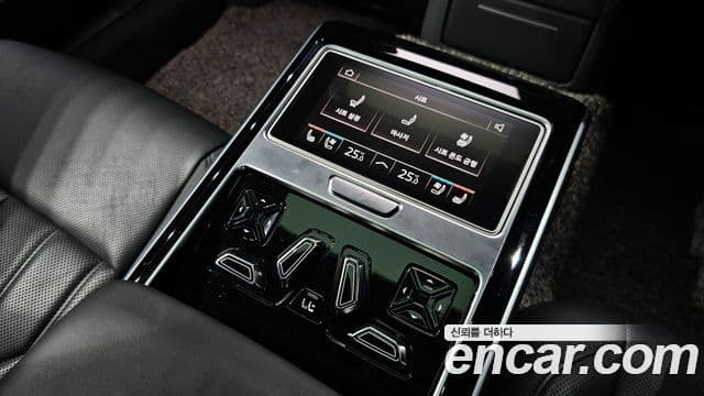 Audi A8 (D5) 55 TFSI Quattro LWB, 2021 16