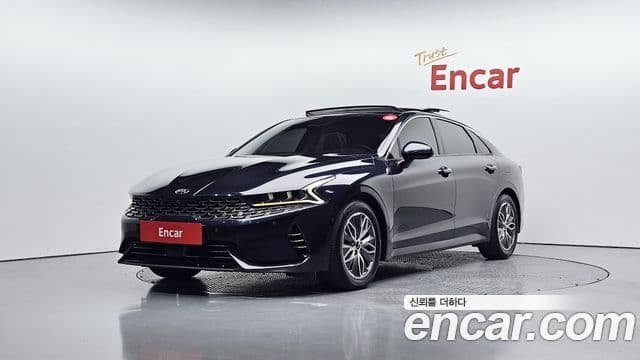 Kia K5 гибрид 3세대 Signature, 2021 1