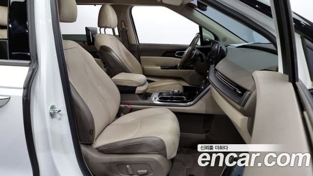 Kia Carnival 4세대 Signature, 2021 11