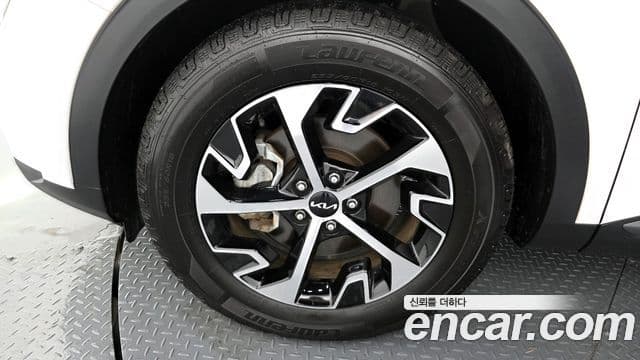 Kia Sportage 5세대 гибрид Noblesse Gravity 2WD, 2022 все фото