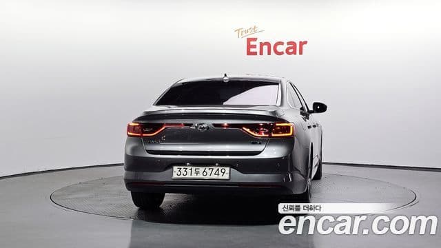 Renault Korea(Samsung) SM6 2.0 LPe SE (арендный автомобиль), 2019 4