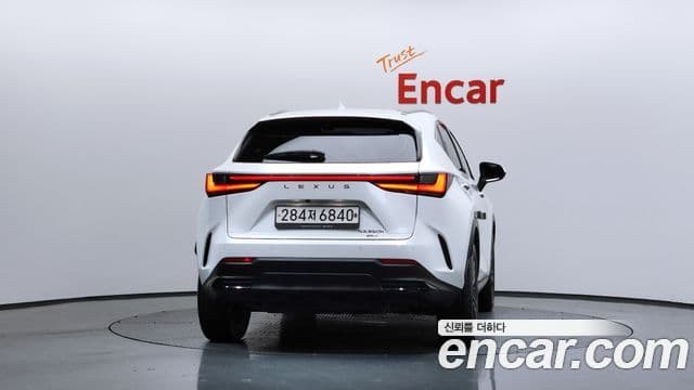 Lexus NX350h 2세대 Premium, 2023 4