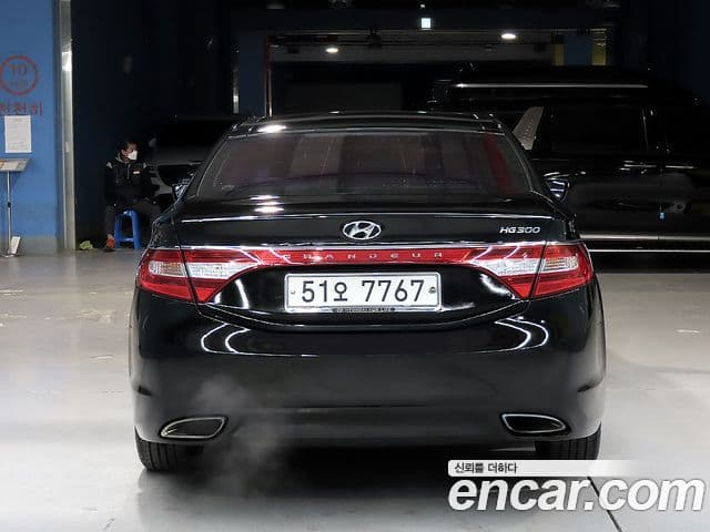 Hyundai Grandeur HG Luxury, 2011 4
