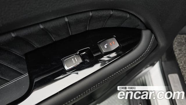 KG모빌리티(SsangYong) Rexton New Arena The / новый чёрный, 2024 18