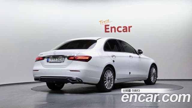 Mercedes-Benz E-класс W213 Exclusive, 2021 2