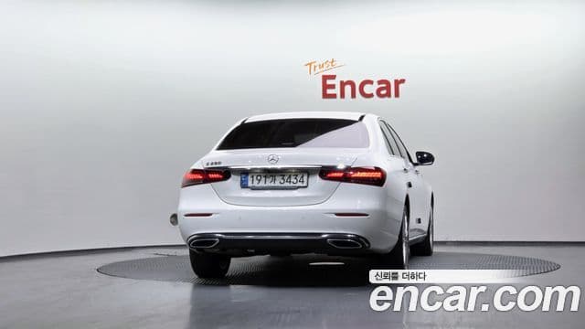 Mercedes-Benz E-класс W213 Exclusive, 2021 4
